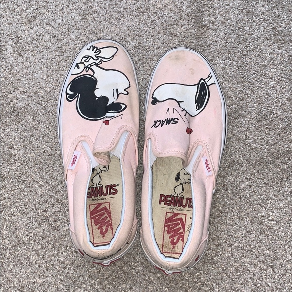 peanuts vans